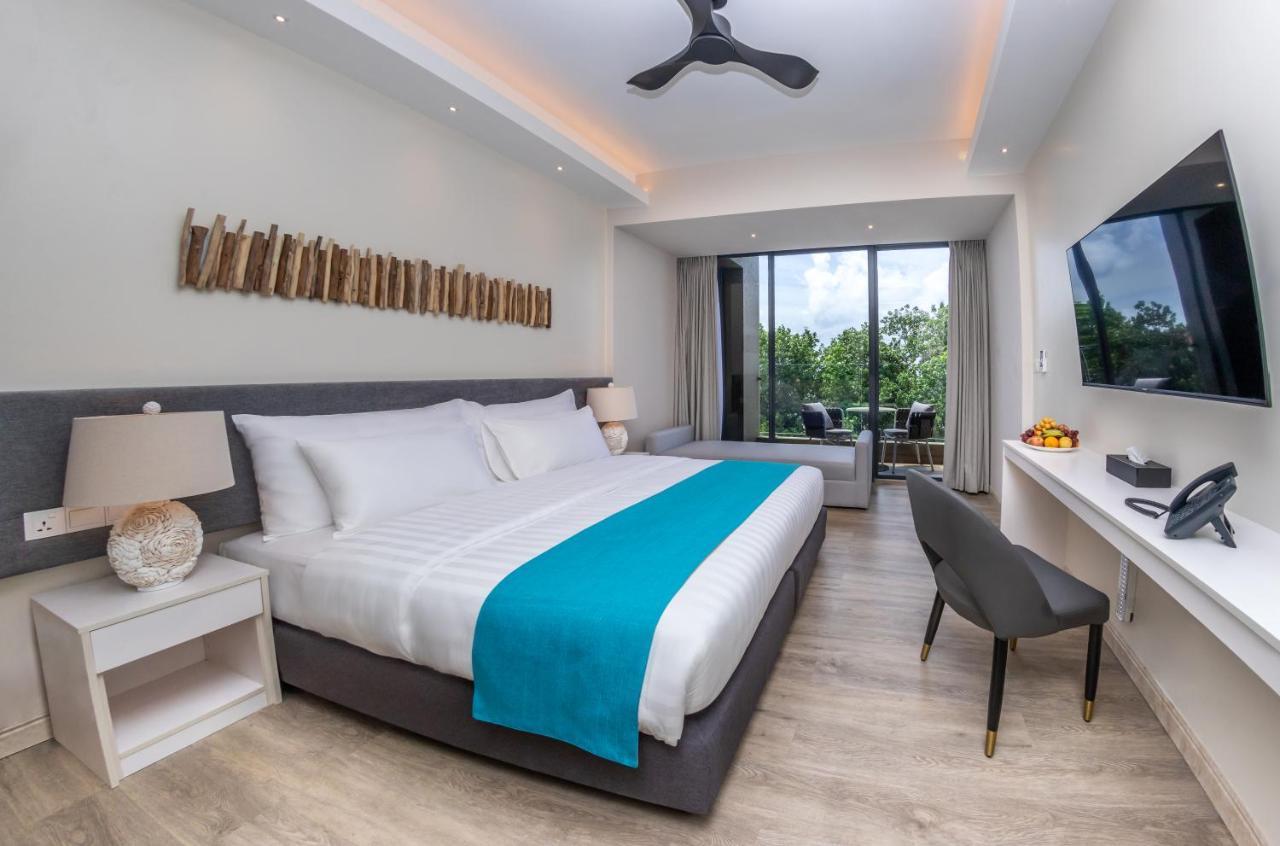 Sky Beach Maldives - Dhiffushi Exterior foto